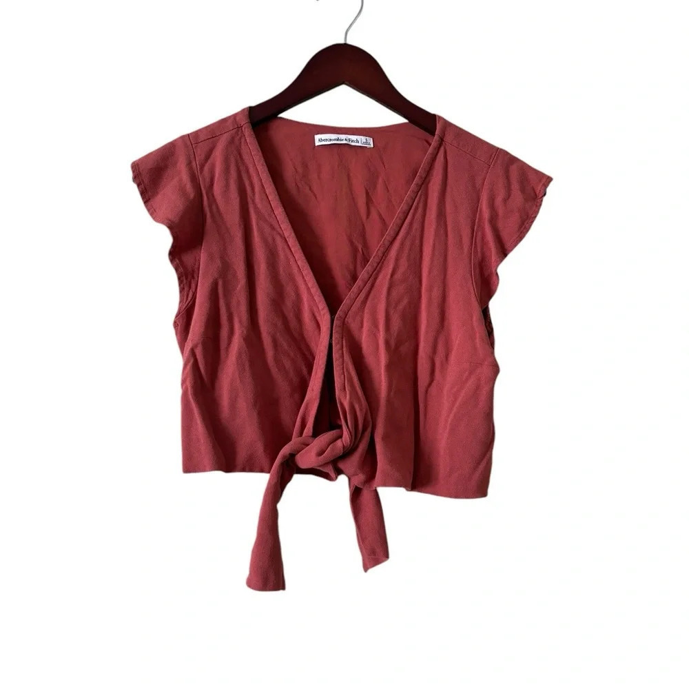 Abercrombie and Fitch A&F Flutter Sleeve Tie-Front Top- Rust Size Small - Picture 2 of 5